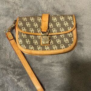 Dooney and Bourke wristlet